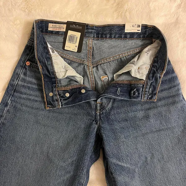 Levi's 501 90s Jeans - Image 2