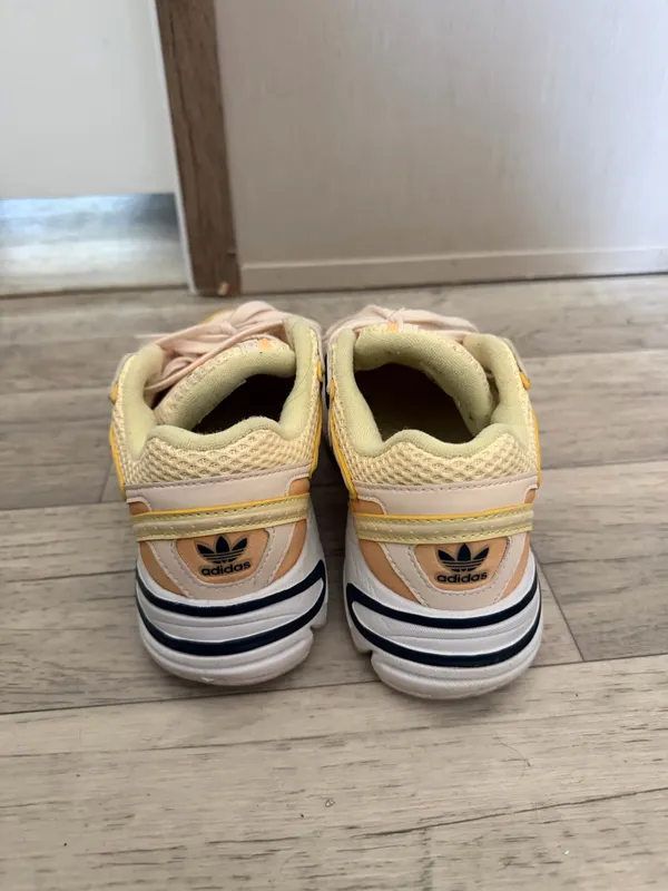 Adidas Astir Sneakers - Image 5