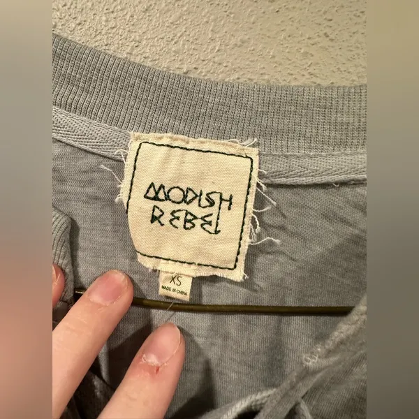 Buckle NWT Modish Rebel Top - Image 5