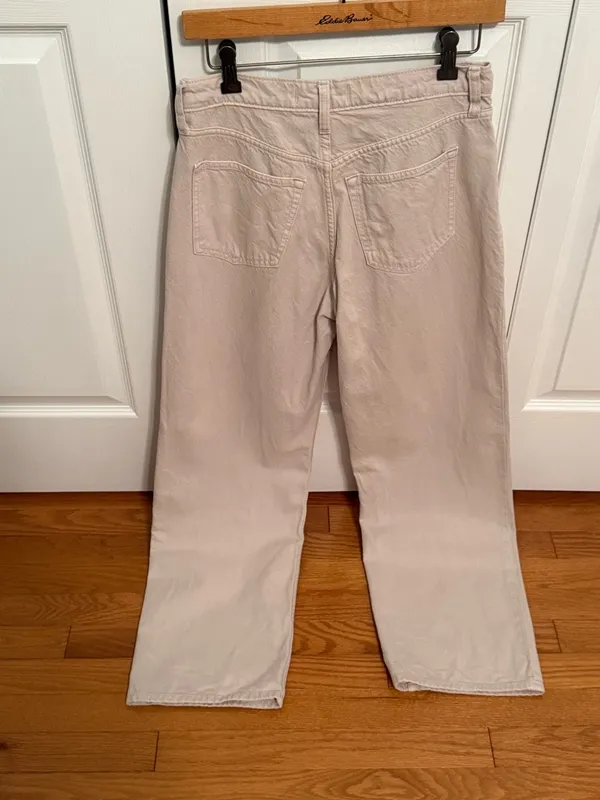 Abercrombie & Fitch The Loose High Rise Jeans in Beige - Image 3