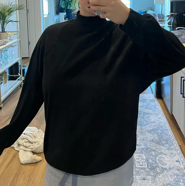 Turtle neck long sleeve sweatshirt Black Size M - Image 2