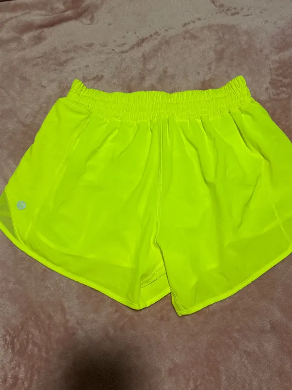 Lululemon shorts  - Image 4