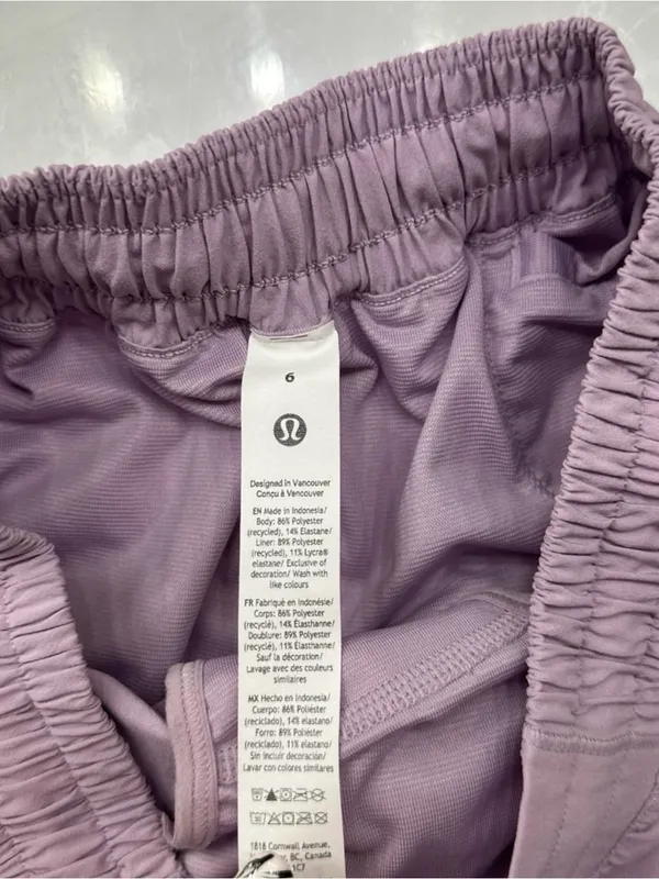 Lululemon Hotty Hot Low-rise Lined Shorts (Ready To Ship) - Image 3