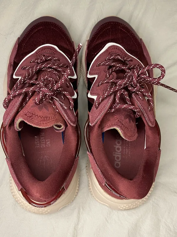 Adidas Ozweego Burgundy Sneakers women size 8.5 - Image 5