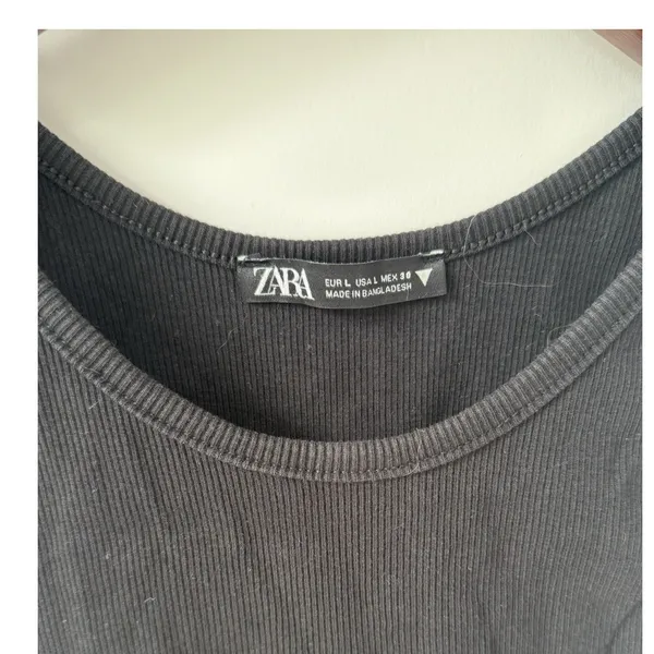 Zara‎ Womans Black Basic Crew Neck Ribbed Knit Crop Tank Top Size Large Staple - Image 3