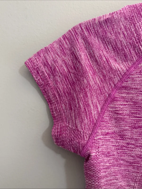 Lululemon Swiftly Tech Short Sleeve Crew Heathered Purple / Magenta Mix Size 6 - Image 5