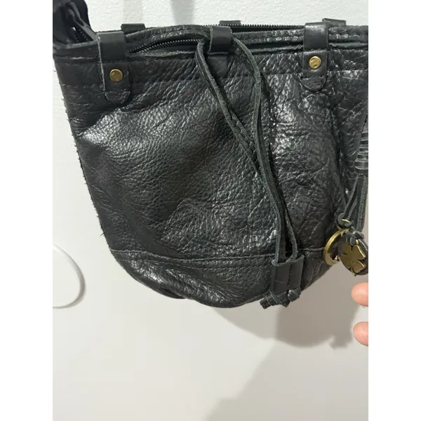 Lucky Brand Black Leather Crossbody Bag Purse Adjustable Strap‎ Charm W - Image 4