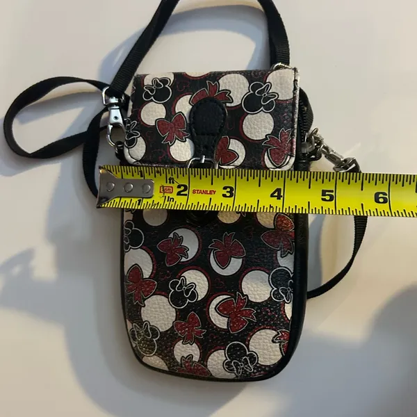 Disney Parks Minnie Mouse D-Tech phone case crossbody purse - Image 7