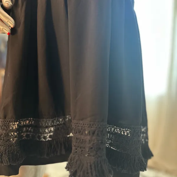 NWT Tuckernuck Black Pippa Fringe Lace Mini Dress Boho Chic Medium - Image 9