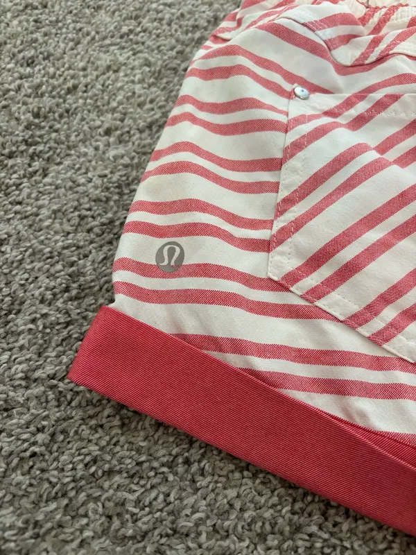 Lululemon Vintage Shorts Size 4  - Image 3