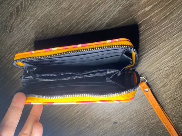 Wristlet Multiple - Image 2