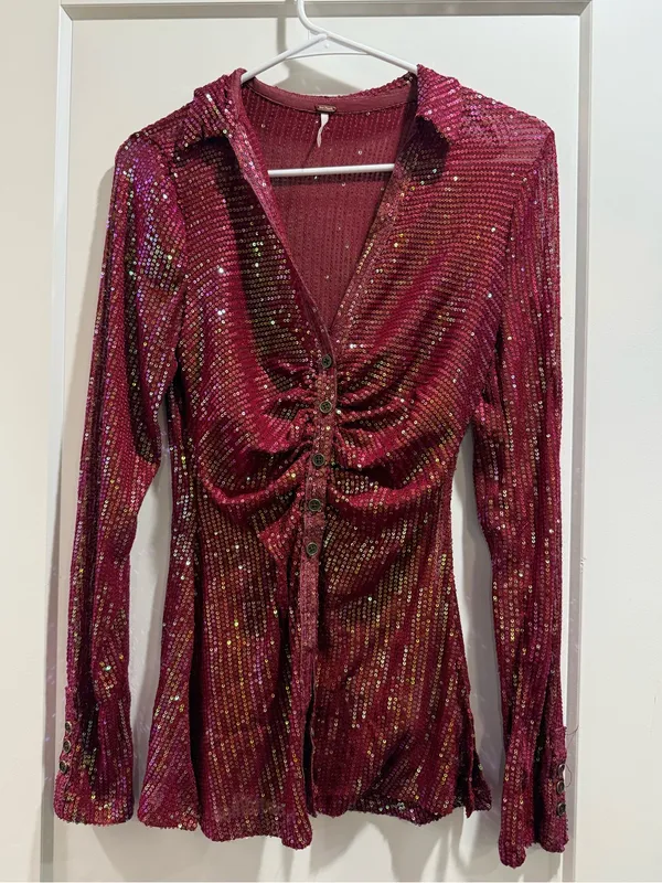 Free‎ People Magenta Sequin Long Sleeve Button Down Shirtee Top Size Small - Image 3