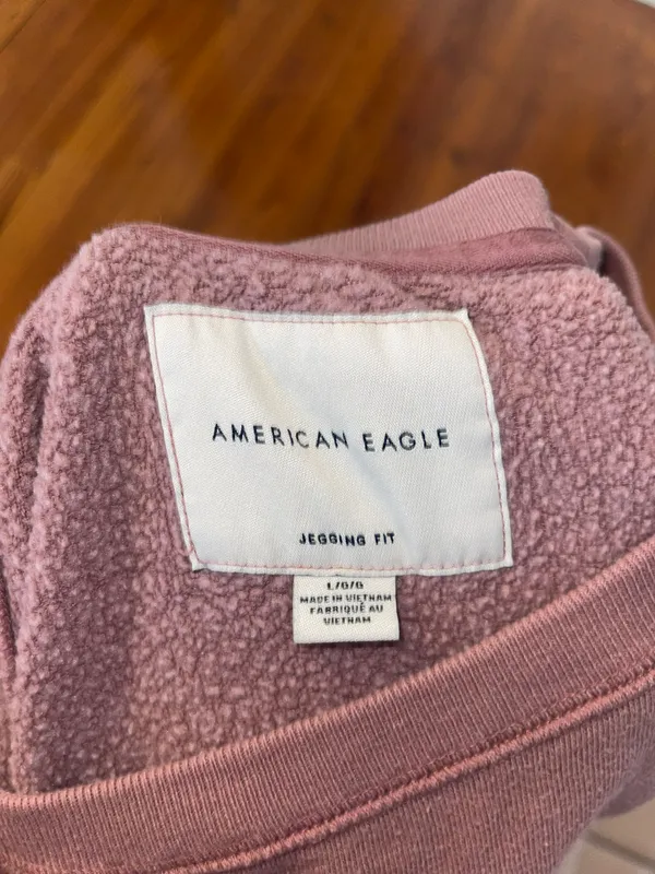 American Eagle Crew Neck - Image 3