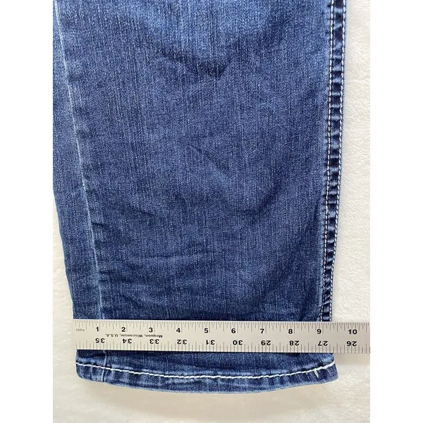 Shyanne‎ Jeans Women's 39 Medium Wash Blue Embroidered Pockets boot cut - Image 6
