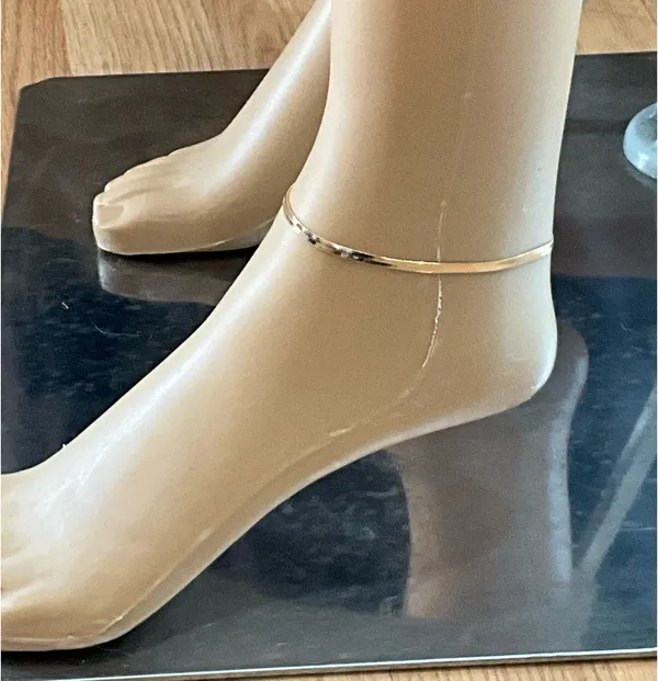 Elegant Gold - Image 4