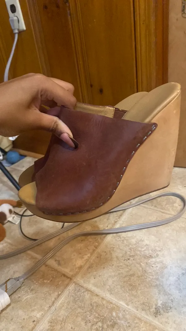 Shoes Brown Size 6 - Image 3