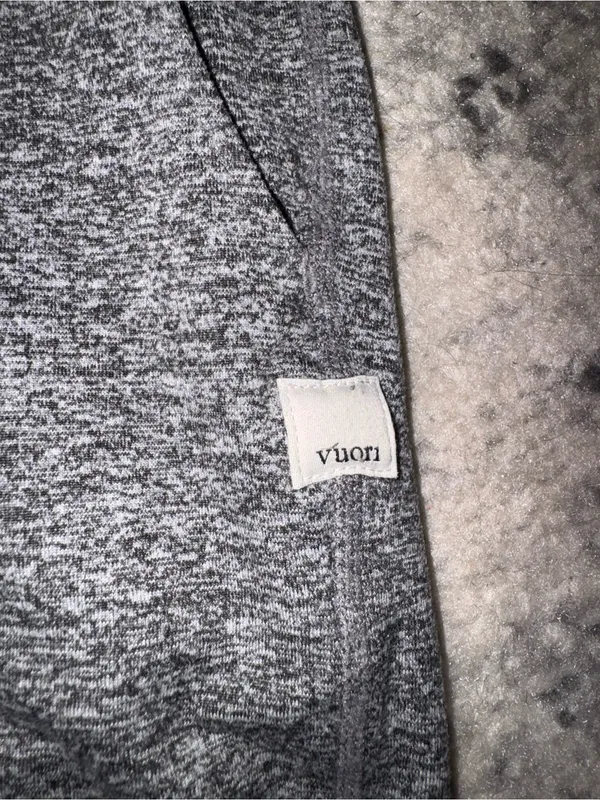 Vuori Charcoal Heather Joggers with Drawstring - Image 2
