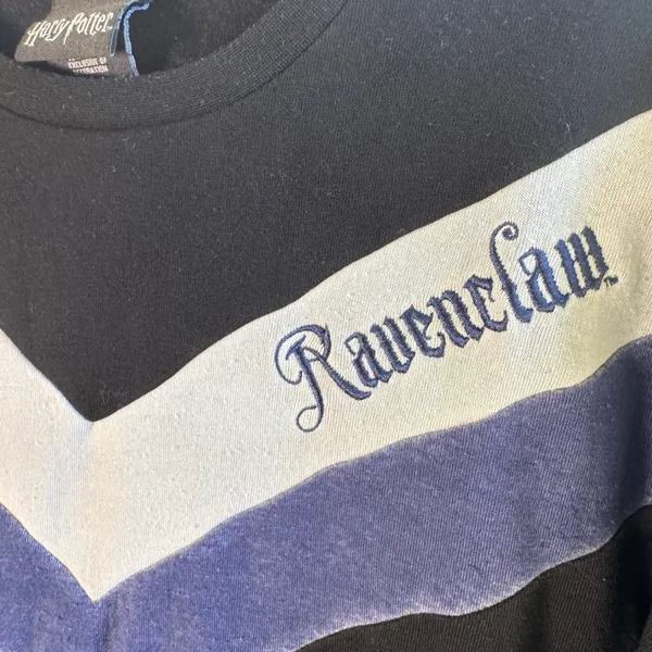 Harry Potter Ravenclaw Sleep Shirt Womens‎ Small House Crest Lounge Pajama Top - Image 8