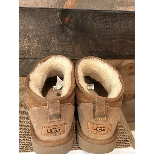 UGG Classic Ultra Mini Boots 1116109 Chestnut Women's‎ Sz SOLD - Image 6