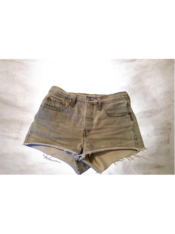 Women's Levi's 501 Jean Shorts Grey Size 27 - Image 3