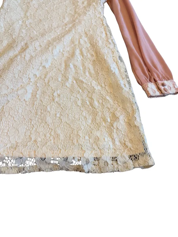 Altar'd State Cream Lace Shift Mini Dress Mauve Trim Collar Size Small Women's - Image 10
