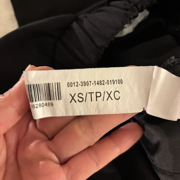 Women’s Black Cargo Lightweight Straight Pants Size XS - Image 4
