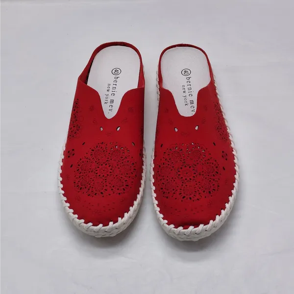 Bernie Mev Womens Mules Sneakers Size 40 Red Slip On Comfort Walking Travel Shoe - Image 3