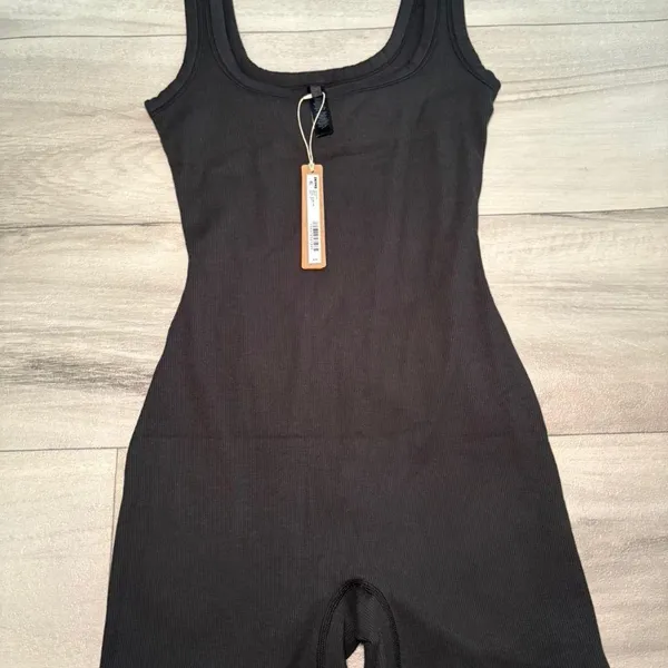 Skims cotton rib onesie Color soot - Image 3