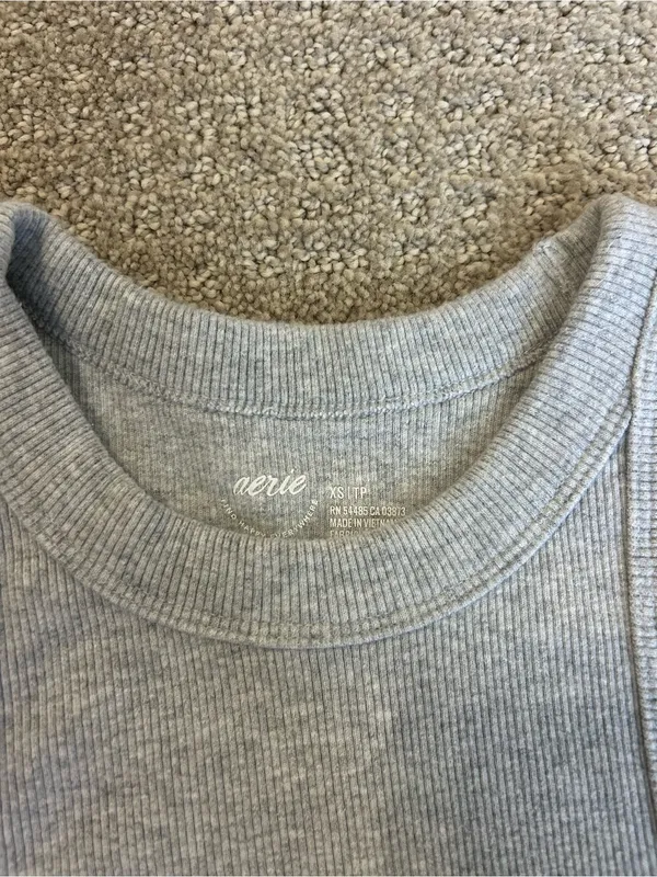 Gray Aerie Ribbed Tank Top Size XS! - Image 2