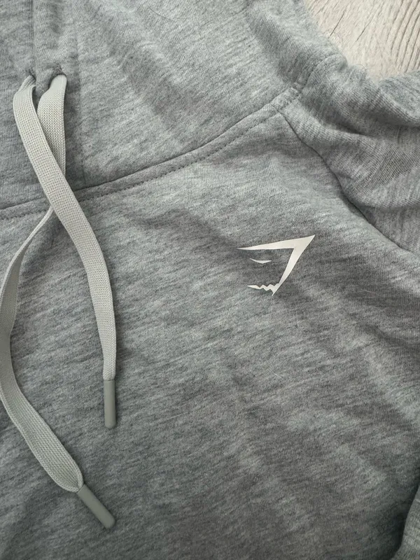 Gymshark Cropped Hoodie - Image 2