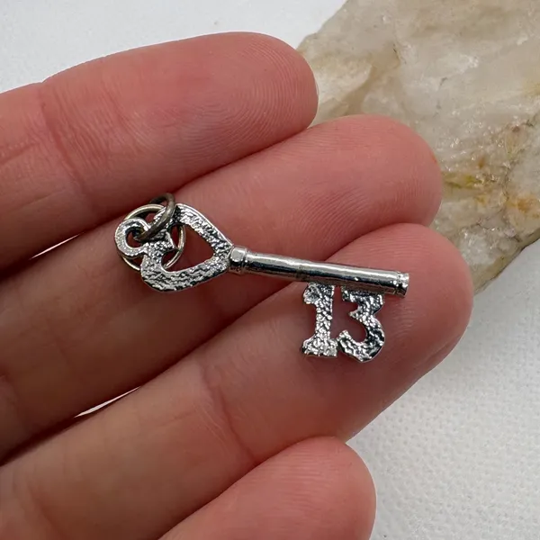 Vintage Silver Tone Heart Skeleton Key Number 13 Charm Magnetic Lucky 13 Pendant - Image 2
