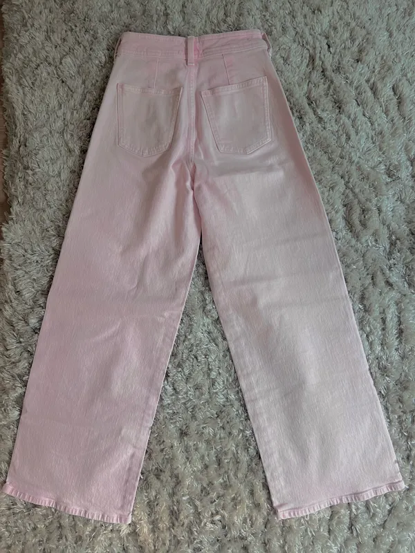 Universal Thread Jeans - Image 2