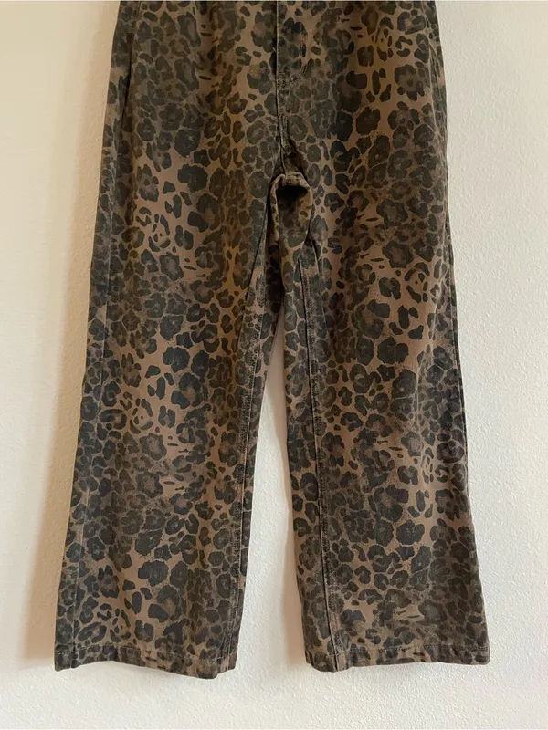 Aelfric Eden Leopard Print High Rise Wide Leg Jeans Size 28 - Image 6