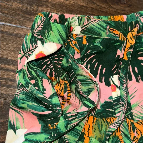 Cynthia Rowley Tiger Jungle Print Sleepwear Set size medium - Image 5