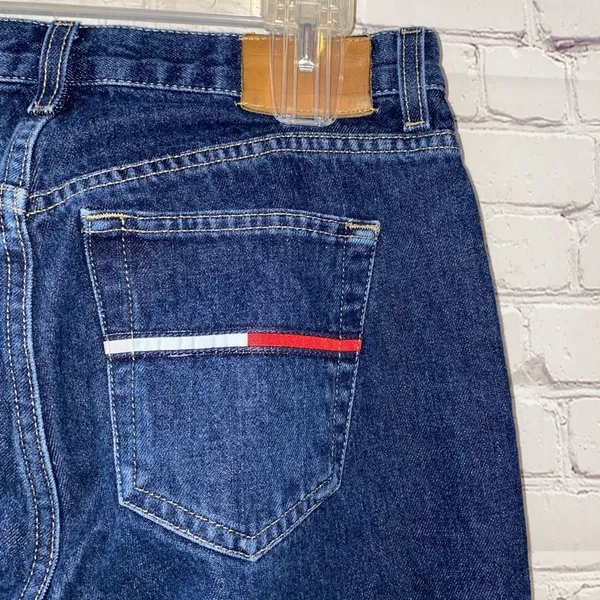 Tommy Hilfiger Vintage Flag Pocket‎ Boyfriend Boot Dark Denim Jeans - Image 4