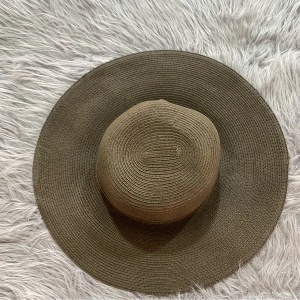woman's Floppy Beach Hat - Image 2