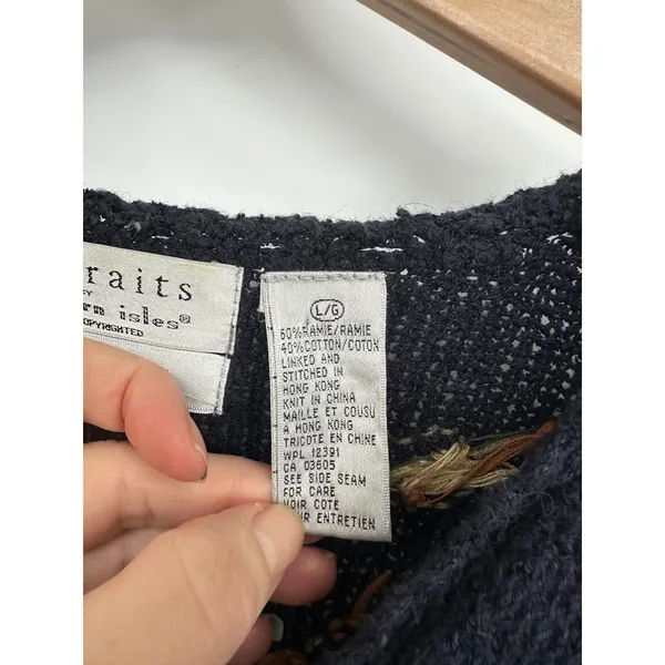 Vintage Northern Isles Cardigan Sweater Women L Navy Floral Hand Embroidered 90s - Image 5