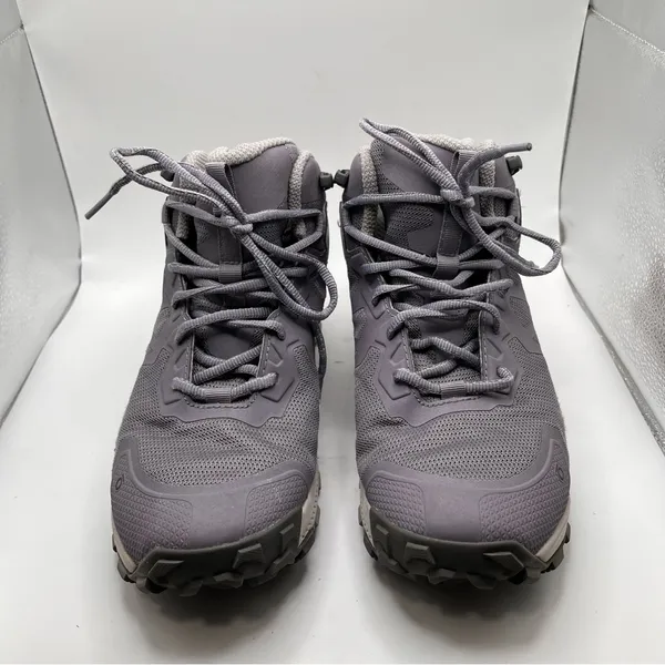 Oboz Katabatic Mid Hiking Sneaker Women size 9.5 hiking outdoor ankle boot - Image 5