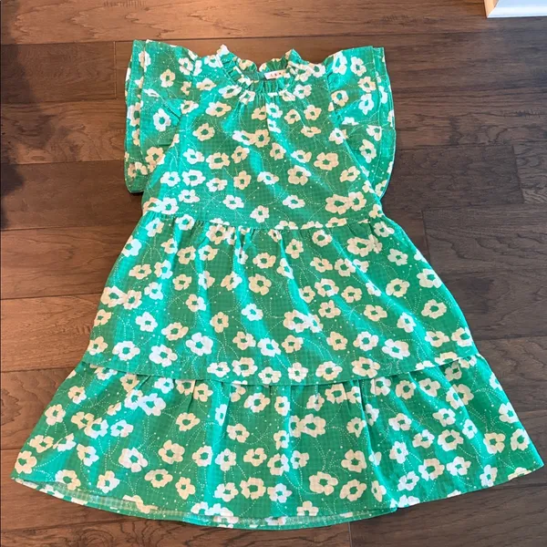 THML Floral Flutter Sleeve Dress Sz M - Image 4