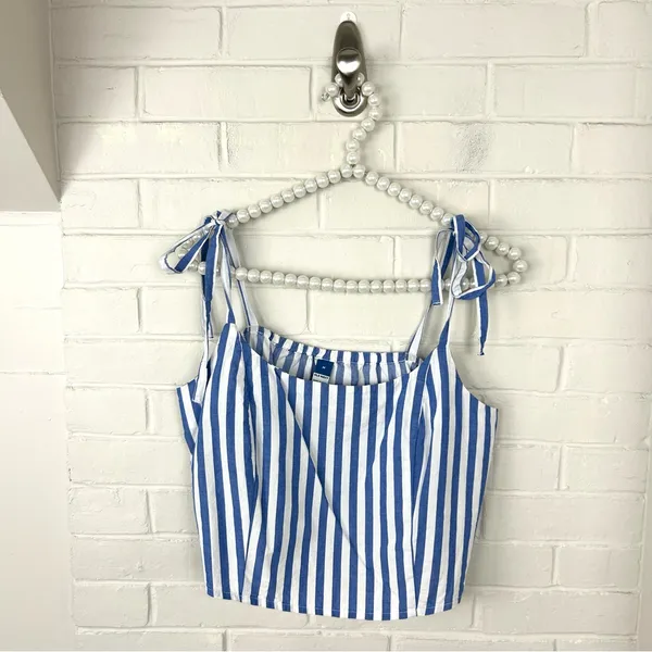 Old Navy Blue White Stripe Tie Strap Tank Top Size M - Image 2