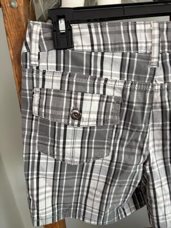 Faded Glory size 10 plaid print shorts  - Image 7