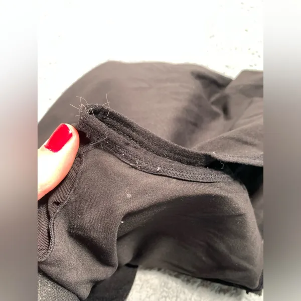 Vitality balance athletica Black Zip-Front sports bra - Image 7