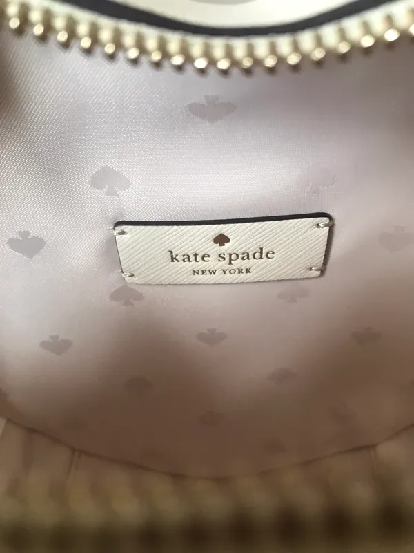 Kate Spade Heart Crossbody - Image 11