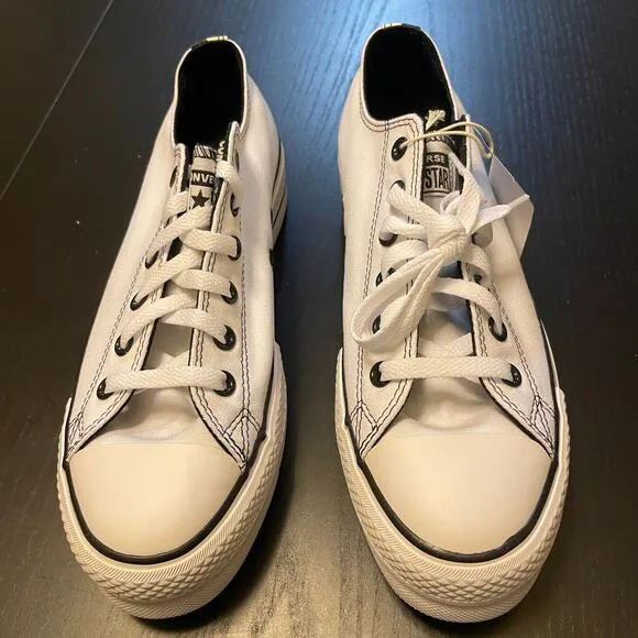 NWT Converse All Stars Lift Platform Sneakers - Women Size 9.5 - White and Black - Image 2