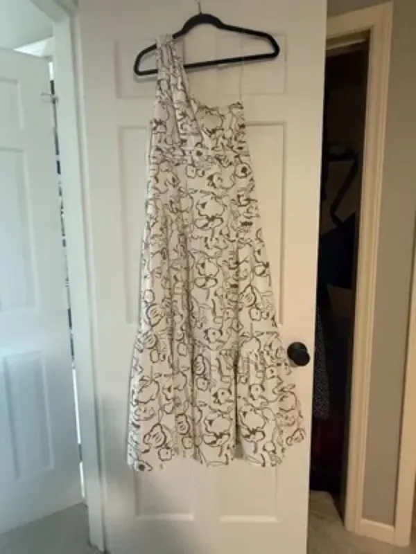 Entro One-Shoulder Brown and White Dress - Image 4
