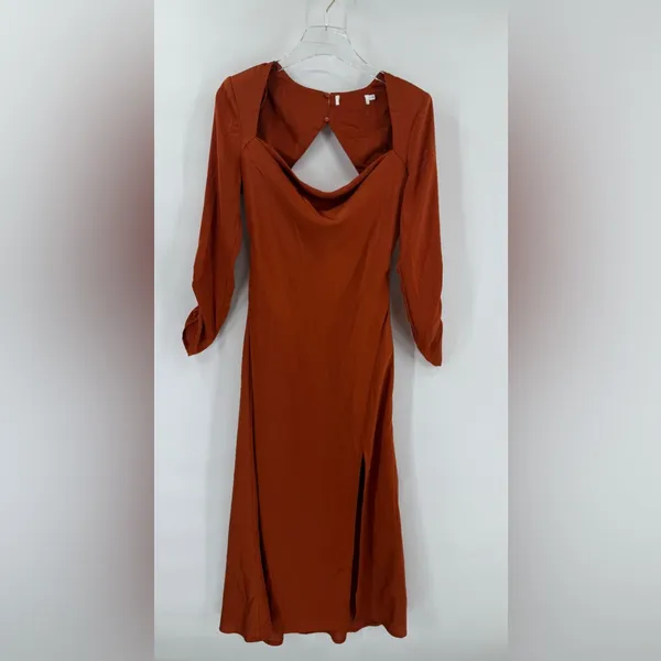 ASTR The Label Gracie Long Sleeves Cutout Satin Midi Dress‎ size small - Image 4