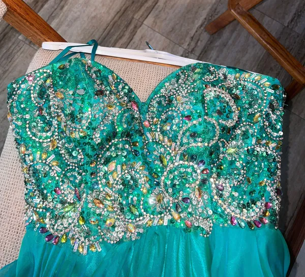 Beaded A Line Formal/prom Strapless Dress - Image 2