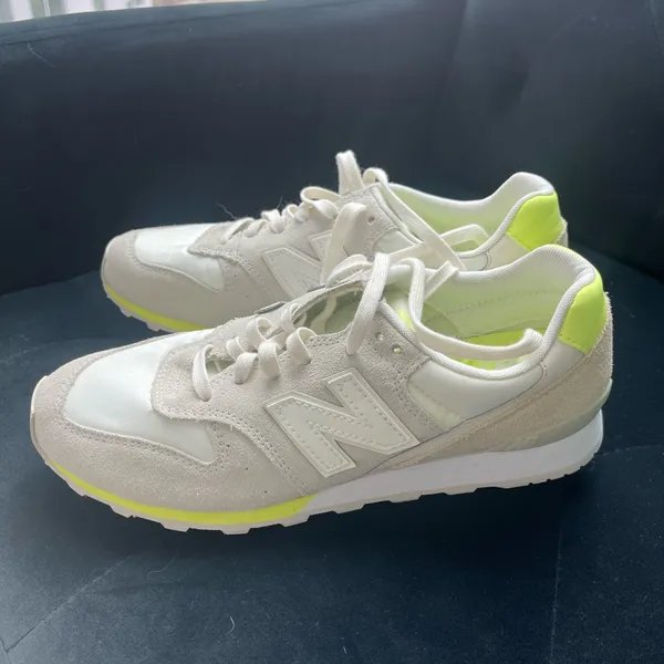 Nwot New Balance 696 Classic Yellow Grey Suede Sneakers Us Women 8.5 - Image 4