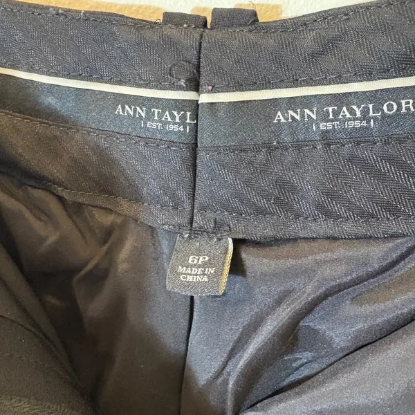 Ann Taylor Virgin Wool Blend Dress Pants Size 6P‎ Black - Image 6
