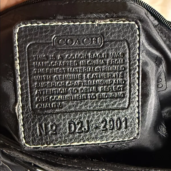 Coach Black and Silver Shoulder Bag with Snakeskin Accent - Image 6
